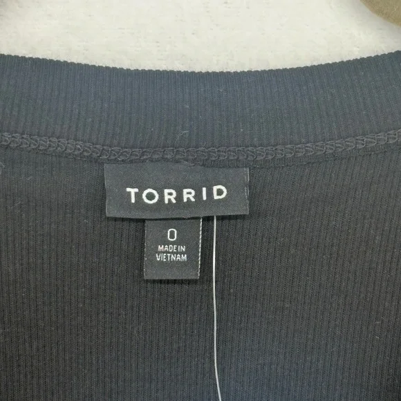 Torrid Ribbed Henley Long Sleeve Top Womens Size 0 Large Black Stretch NWT - Picture 6 of 7